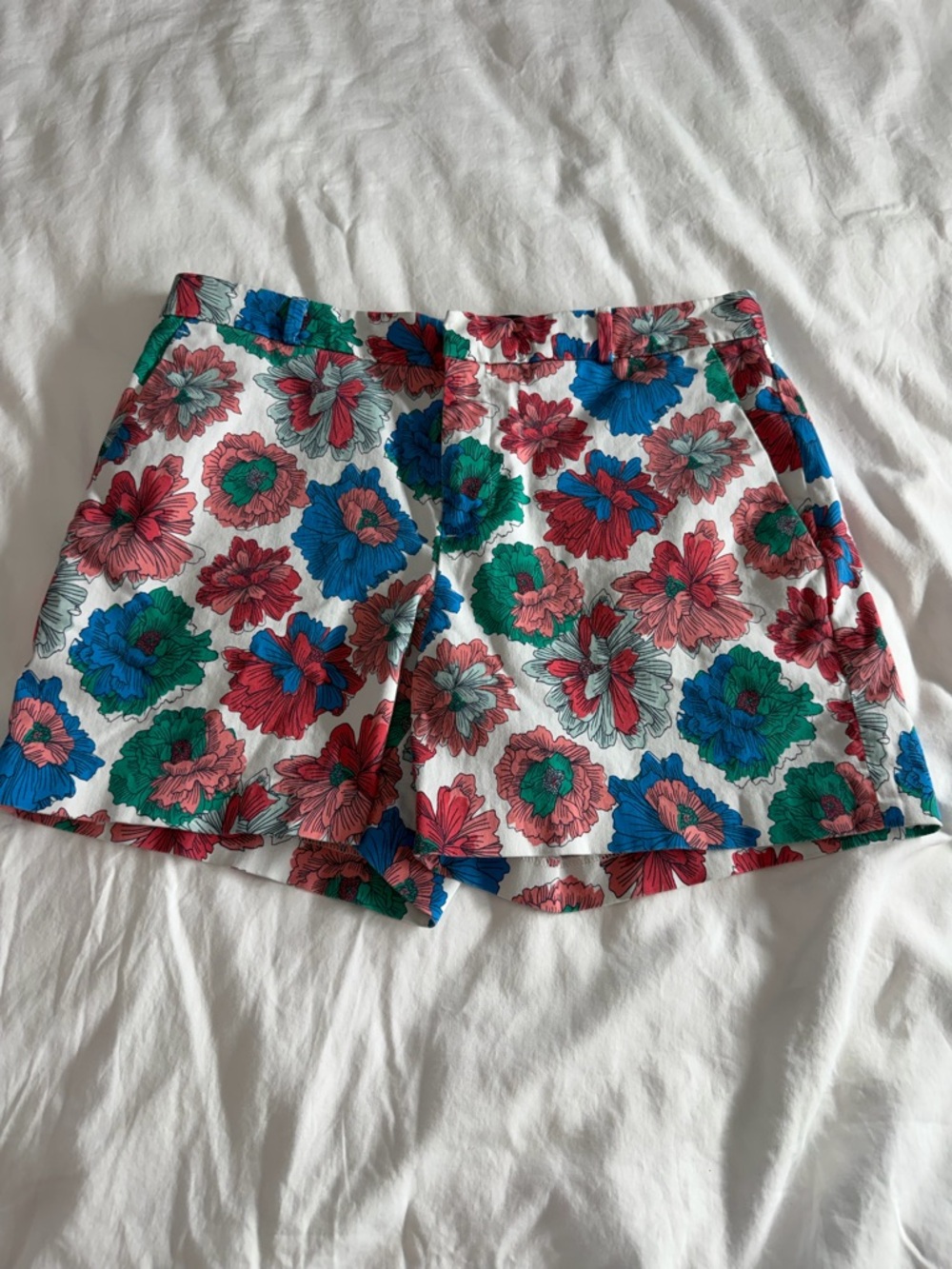 Banana Republic Loud Floral Print Women’s Shorts Cotton Blend Size 6